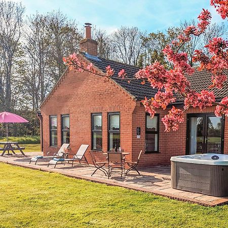 Villa Highgrove à Gissing Extérieur photo